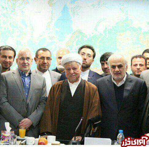 ملت ایران یکی از بزرگترین رجال نخبه سیاسی خود را از دست داد