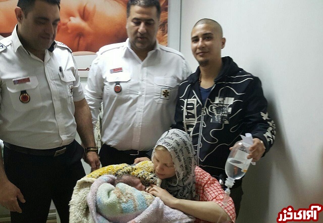 تولد نوزاد پسر در آمبولانس/ سلامت نوزاد و مادری که تبعه‎ی دانمارک است