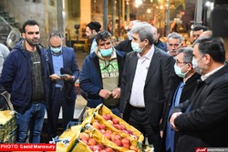 بازدید سرزده استاندار مازندران از میدان تره‌بار ساری