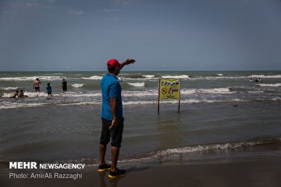 ۷۳۵ نفر از غرق شدن در دریای مازندران نجات یافتند