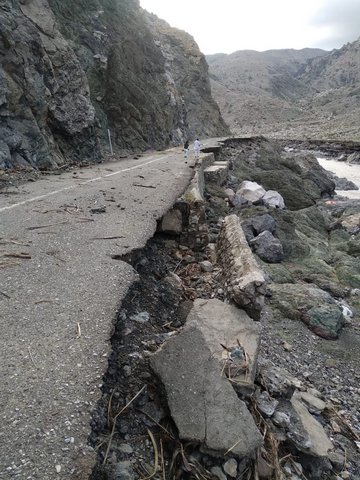 سیل سیستان و بلوچستان؛ قطع ارتباط کامل ۴۰۰ روستای نیکشهر با مرکز شهر/ اهالی: از خانواده‌های‌مان بی‌خبریم