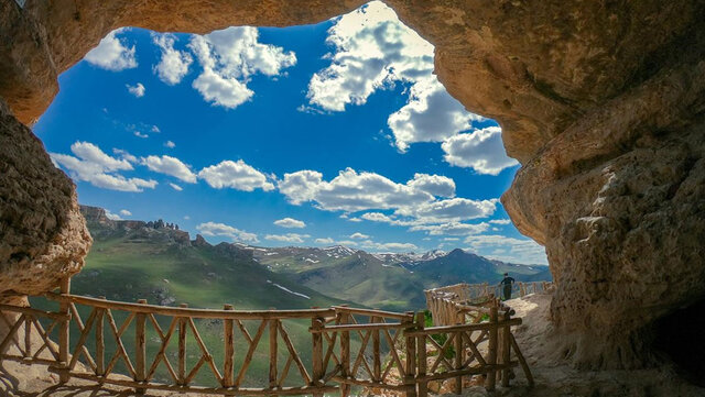 خانه هرکول اینجاست؛ در کردستان خانه هرکول اینجاست؛ در کردستان