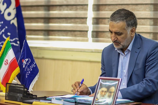 مدیرعامل شرکت پایانه های نفتی ایران رحلت آیت الله طبرسی را تسلیت گفت