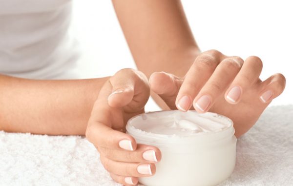 لوسیون بدن چیست و چه مزایایی دارد؟ لوسیون بدن چیست و چه مزایایی دارد؟
