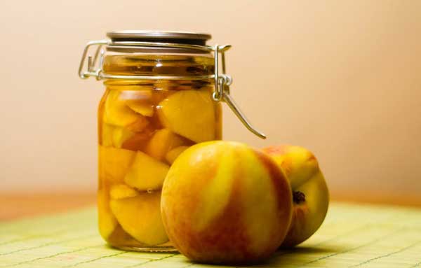 طرز تهیه ترشی هلو ترشی هلو