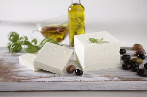 خوراکی هایی که مثل مسواک دندانهایتان را تمیز میکنند +لیست مواد غذایی مفید برای سلامت دهان و دندان خوراکی هایی که مثل مسواک دندانهایتان را تمیز میکنند +لیست مواد غذایی مفید برای سلامت دهان و دندان