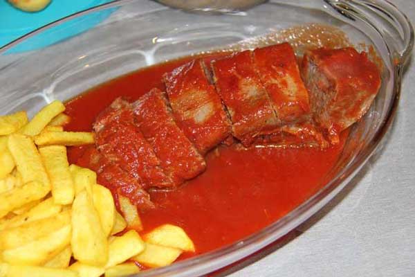 خوراک زبان گاو مجلسی با سس قرمز خوراک زبان گاو مجلسی با سس قرمز