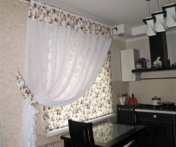 مدل پرده پنجره لاوان یک طرفه گلدار آشپزخانه مدل پرده پنجره لاوان یک طرفه گلدار آشپزخانه