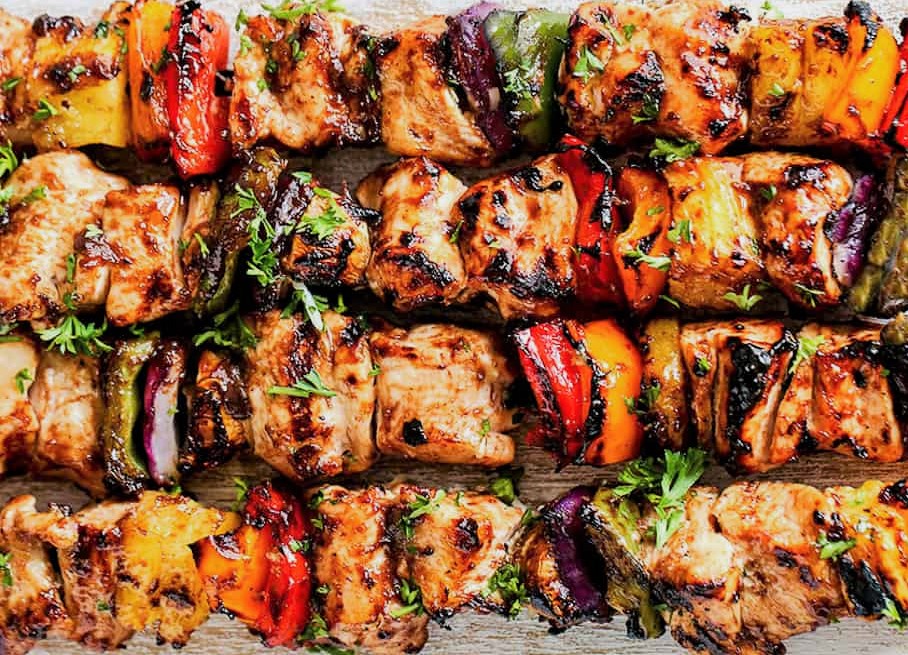 طرز تهیه و نکات کلیدی جوجه کباب زعفرانی برای 6 یا 12 نفر + جوجه کباب تابهای