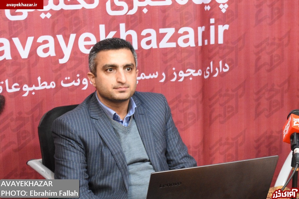 سردار نانواکناری: ما را دور زدند، استیضاح لاریجانی شاید وقتی دیگر/ فعال رسانهای: مجلس در رأس امور نیست/فعال سیاسی: گرانی بنزین به نام نظام نوشته شد/ سردار بابایی: گرانی بنزین درسی برای مسئولان/ شاعری و دامادی: تاثیر گرانی بنزین بر سایر کالاها سردار نانواکناری: ما را دور زدند، استیضاح لاریجانی شاید وقتی دیگر/ فعال رسانهای: مجلس در رأس امور نیست/فعال سیاسی: گرانی بنزین به نام نظام نوشته شد/ سردار بابایی: گرانی بنزین درسی برای مسئولان/ شاعری و دامادی: تاثیر گرانی بنزین بر سایر کالاها