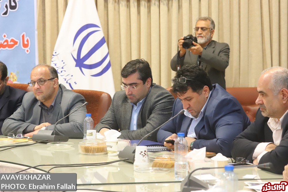 قطعهسازان مازندران مشکلات خود را به اطلاع وزیر صمت رساندند قطعهسازان مازندران مشکلات خود را به اطلاع وزیر صمت رساندند