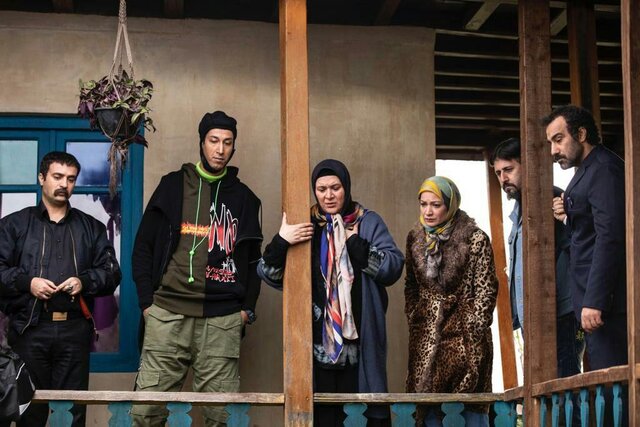 انتقاد محسن تنابنده از حجم بالای تبلیغات در «پایتخت»