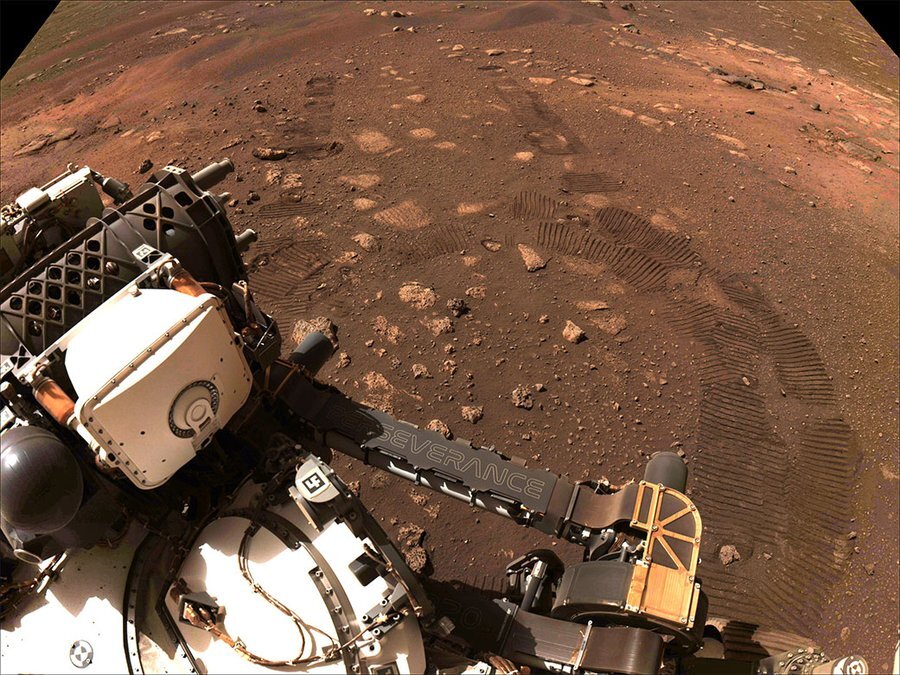  «استقامت» نخستین راندن آزمایشی‌اش را روی سطح مریخ انجام می‌دهد 