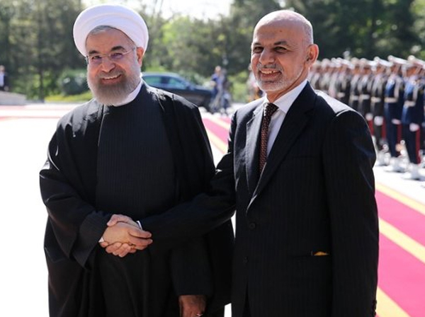 آیا واقعا روسیه پول داده بود تا آمریکایی ها را در افغانستان بکشند؟ / رای الیوم: نگرانی فعلی آمریکا در افغانستان، نفوذ ایران است نه روسیه آیا واقعا روسیه پول داده بود تا آمریکایی ها را در افغانستان بکشند؟ / رای الیوم: نگرانی فعلی آمریکا در افغانستان، نفوذ ایران است نه روسیه
