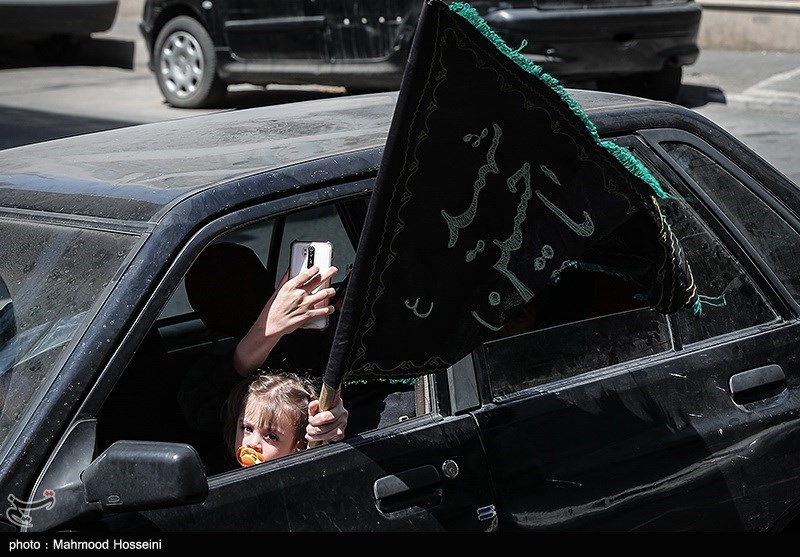 تصاویر: راهپیمایی خودرویی دسته عزاداران تاسوعای حسینی
