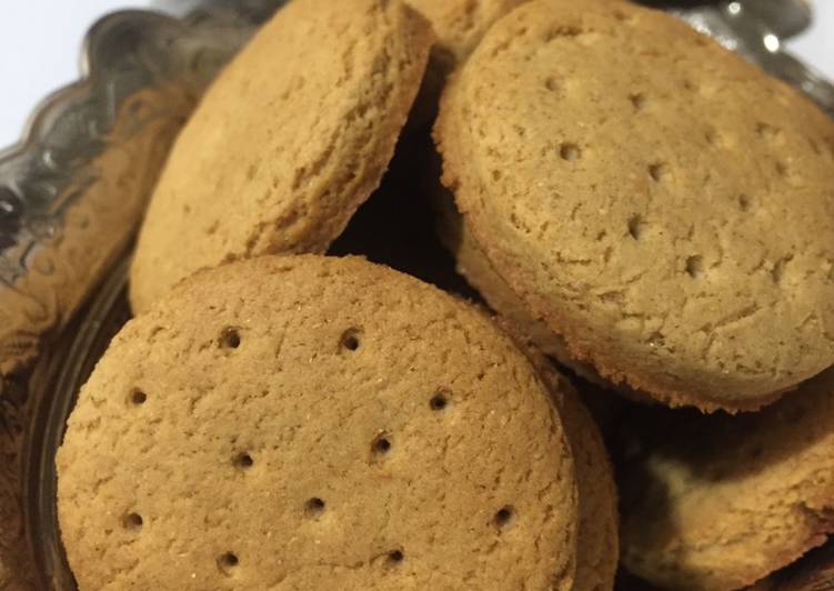 طرز تهیه بیسکوییت ساقه طلایی طرز تهیه بیسکوییت ساقه طلایی