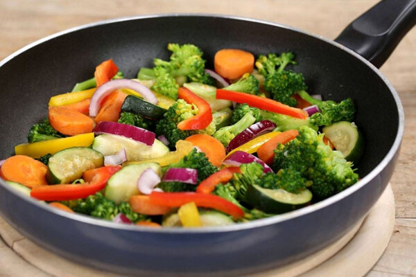 سبزیجات خام مفیدتر است یا پخته؟