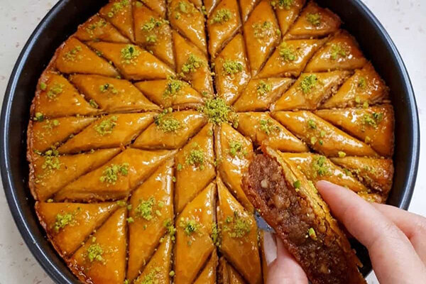 کالری شیرینیهای نوروزی، سوهان تا قطاب و باقلوا