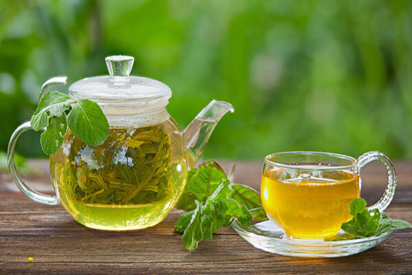 ۱۰ دمنوش گیاهی موثر برای پاکسازی ریهها