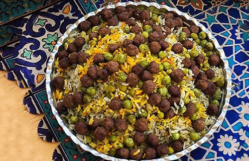 نخودپلو ساده و خوشمزه؛ با مرغ یا گوشت نخودپلو ساده و خوشمزه؛ با مرغ یا گوشت