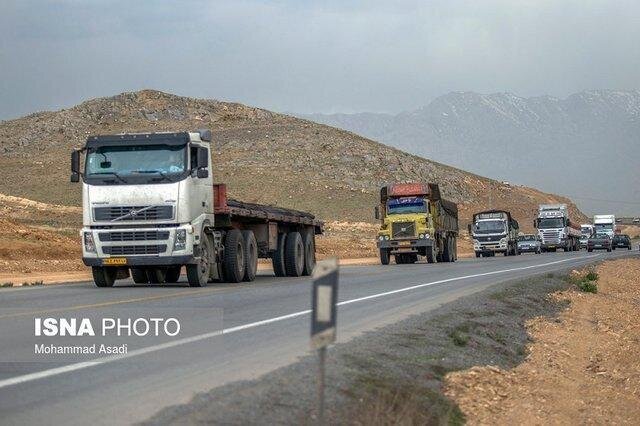 تردد کامیون‌های ایرانی در مرزهای افغانستان/ امنیت خط قرمز ماست