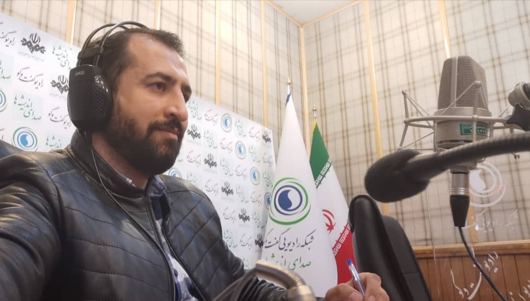 چرا وجود رسانههای محلی در کنار رسانههای ملی اهمیت دارد؟ چرا وجود رسانههای محلی در کنار رسانههای ملی اهمیت دارد؟