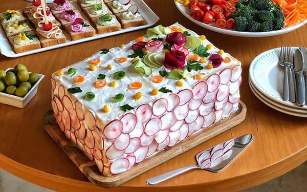 طرز تهیه کیک مرغ خوشمزه بهمراه فوت و فن های آن