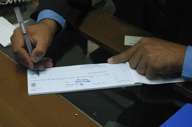 تاثیر چشمگیر قانون جدید چک بر معاملات تاثیر چشمگیر قانون جدید چک بر معاملات