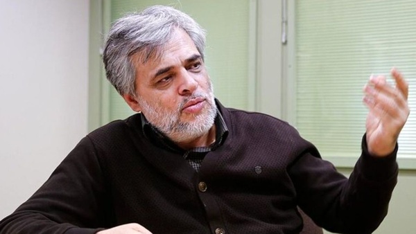 دولت شجاعت کارهای سخت را ندارد/ اجازه دهیم مردم حرفهایشان را بزنند/ حتی یک صفحه از مانیفست اقتصادی ۷ هزار صفحهای دولت رونمایی نکردهاند