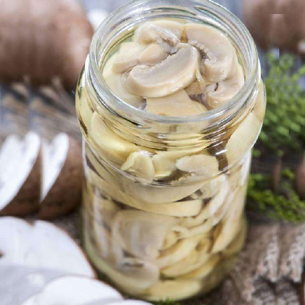 طرز تهیه کنسرو قارچ خانگی به روشی ساده و خوشمزه طرز تهیه کنسرو قارچ خانگی به روشی ساده و خوشمزه
