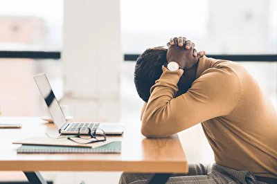 ۲۱ راه ساده و کم‌هزینه برای رفع کسالت | با این کارها از روزمرگی نجات پیدا کنید