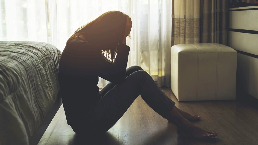 ۱۰ باور غلط در مورد افسردگی / «مردها افسرده نمی‌شوند و افسردگی مختص زنان است!»