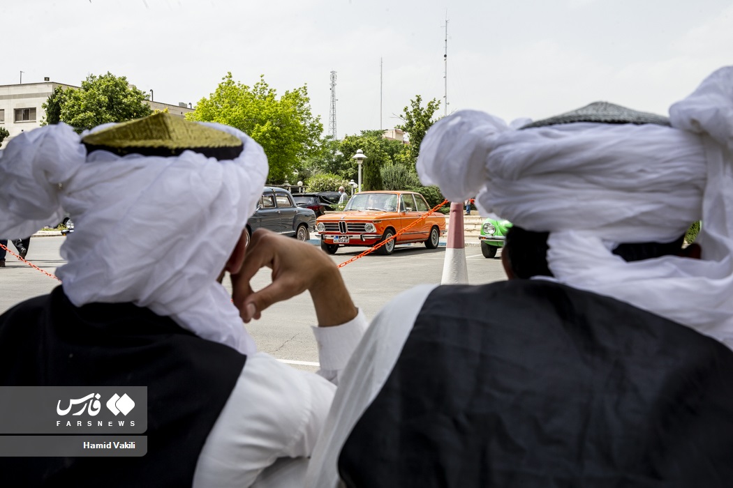 تصاویر: رونمایی از اولین شناسنامه بین المللی خودروهای تاریخی در ایران