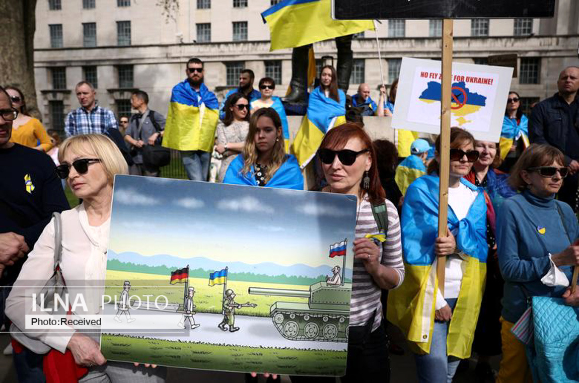 تصاویر: اعتراضات مردم نقاط مختلف دنیا در حمایت از اوکراین