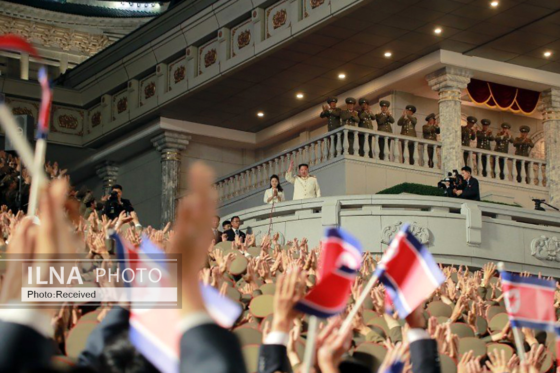 تصاویر: رژه نظامی شبانه‌ای در کره شمالی