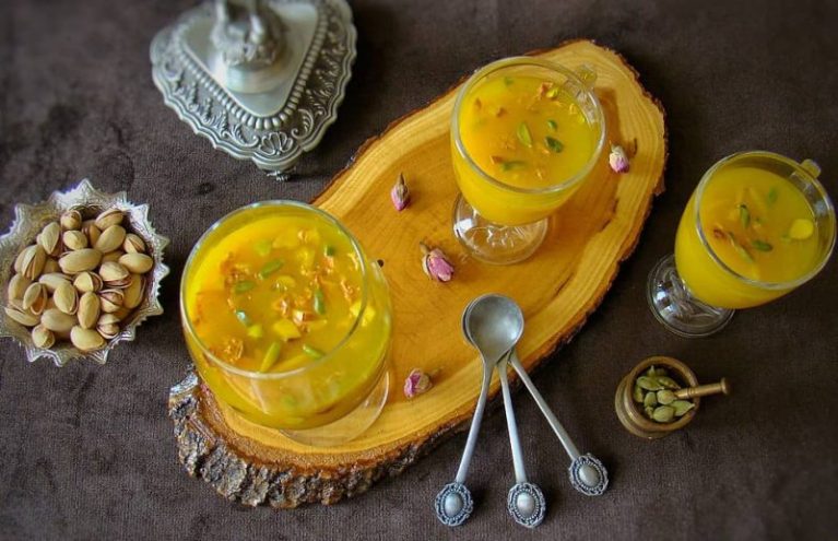 طرز تهیه دسر با نشاسته؛ ۷ دستور عالی و خوشمزه طرز تهیه دسر با نشاسته؛ ۷ دستور عالی و خوشمزه