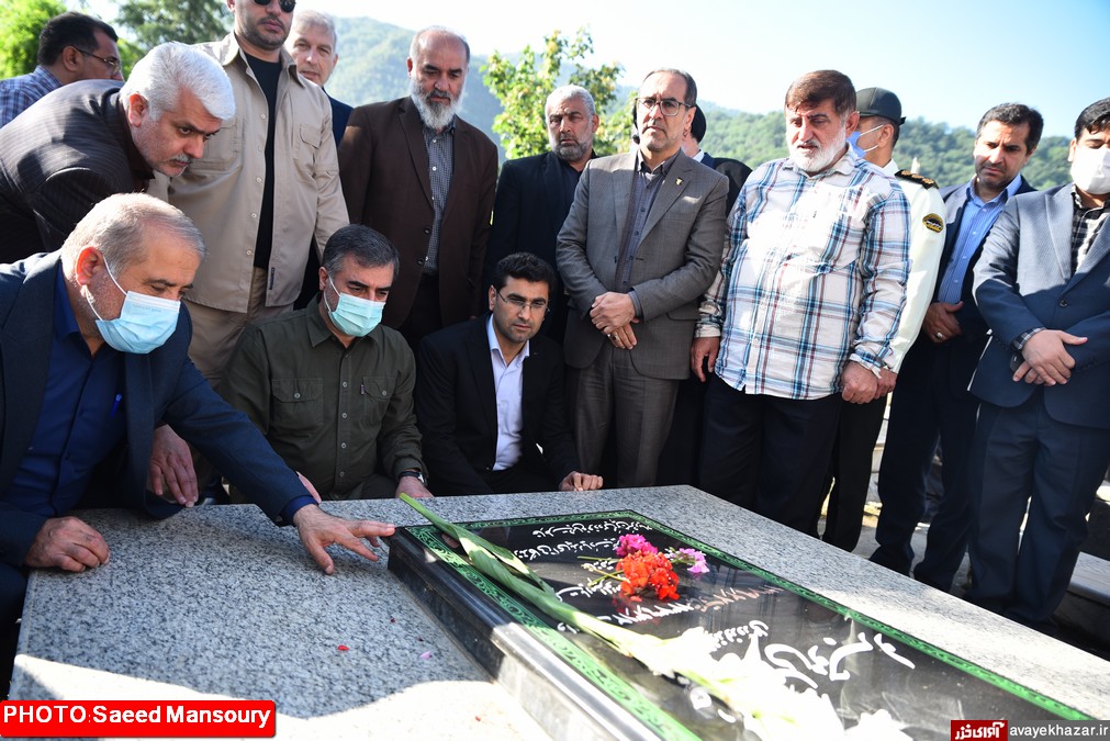 نفس گلوگاه گرفته است/ جمعهی دولت-مردم در گلوگاه نفس گلوگاه گرفته است/ جمعهی دولت-مردم در گلوگاه
