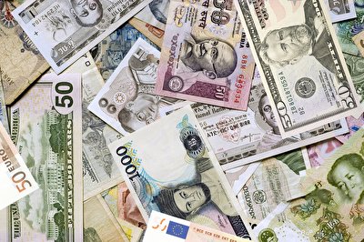 نرخ رسمی ۲۱ ارز افزایش یافت | ۱۲ تیر ۱۴۰۱