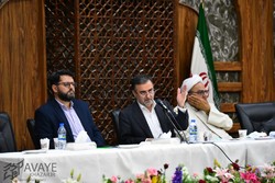 حسینی‌پور: نیازمند فضای نشاط و تحرک در ادارات هستیم