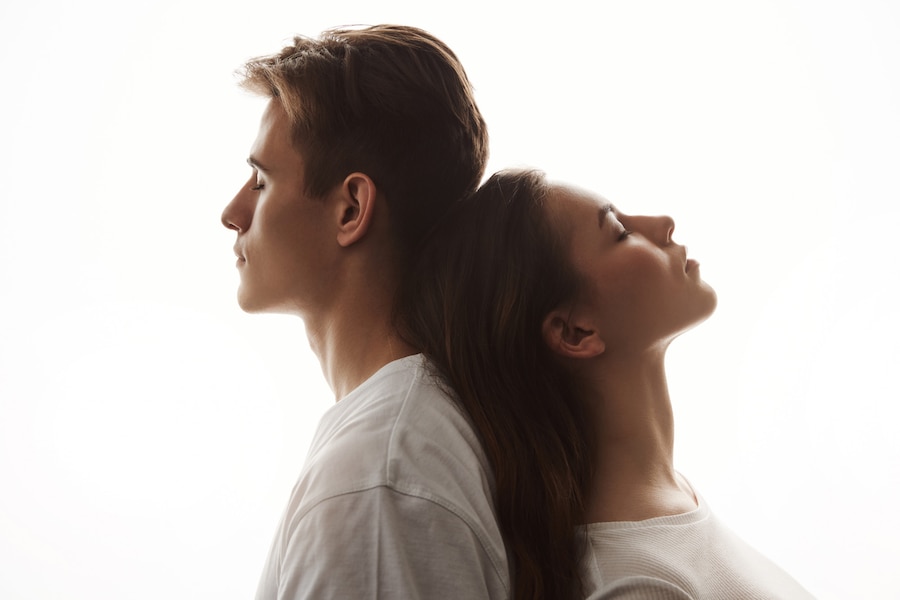 چجوری شوهرمونو دلتنگ خودمون کنیم؟ چجوری شوهرمونو دلتنگ خودمون کنیم؟