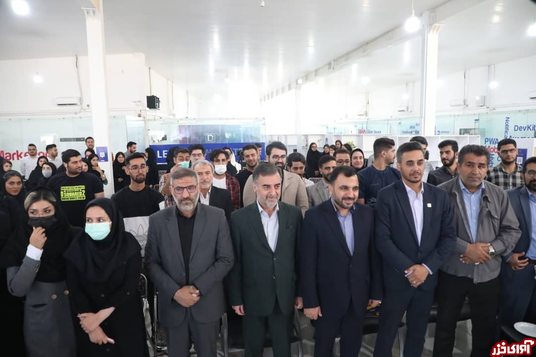 بازدید وزیر ارتباطات از شرکت دانشبنیان درنیکا بازدید وزیر ارتباطات از شرکت دانشبنیان درنیکا