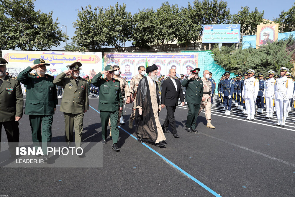 تصاویر: مراسم مشترک دانش‌آموختگی دانشجویان دانشگاه‌های نیرو‌های مسلح با حضور مقام معظم رهبری