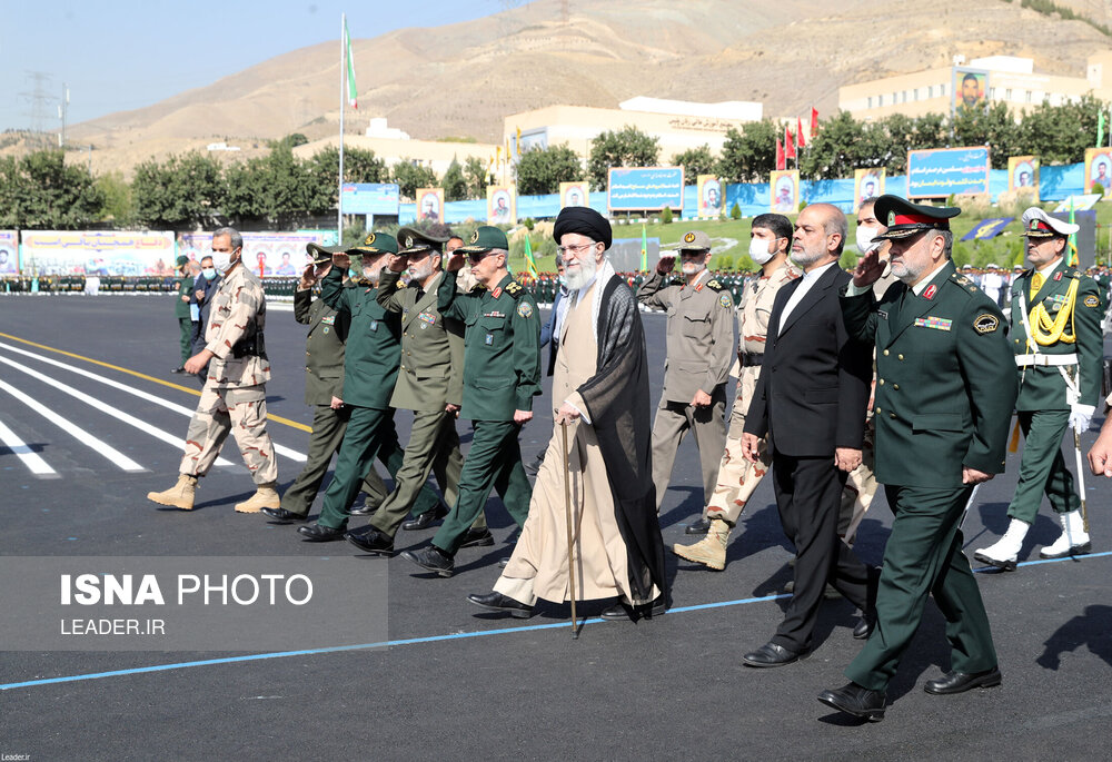 تصاویر: مراسم مشترک دانش‌آموختگی دانشجویان دانشگاه‌های نیرو‌های مسلح با حضور مقام معظم رهبری