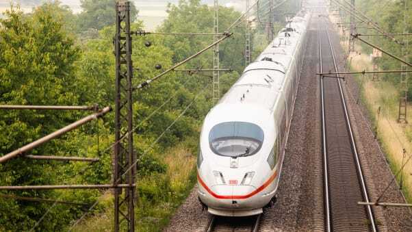 ۱۰ مورد از سریع ترین قطارهای جهان؛ از Maglev چین تا Talgo عربستان سعودی ۱۰ مورد از سریع ترین قطارهای جهان؛ از Maglev چین تا Talgo عربستان سعودی
