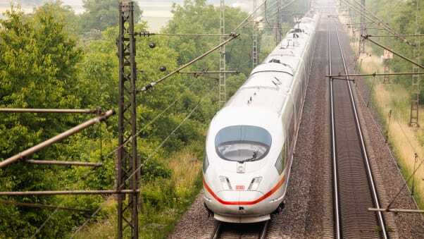 ۱۰ مورد از سریع ترین قطارهای جهان؛ از Maglev چین تا Talgo عربستان سعودی