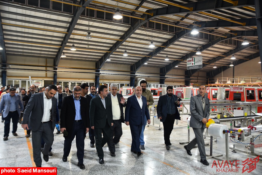 ۳۴ واحد بلاتکلیف در شهرک صنعتی ناحیه یک ساری تعیین وضعیت میشوند ۳۴ واحد بلاتکلیف در شهرک صنعتی ناحیه یک ساری تعیین وضعیت میشوند