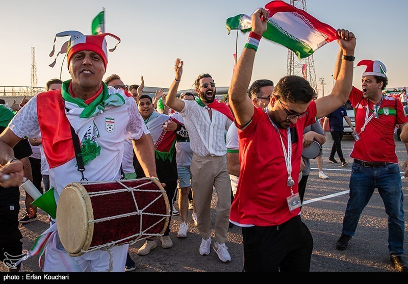 تصاویر: در حاشیه دیدار تیم‌های ایران و ولز