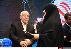 کسب رتبه سوم دفتر امور زنان و خانواده استانداری مازندران در رویداد ملی 