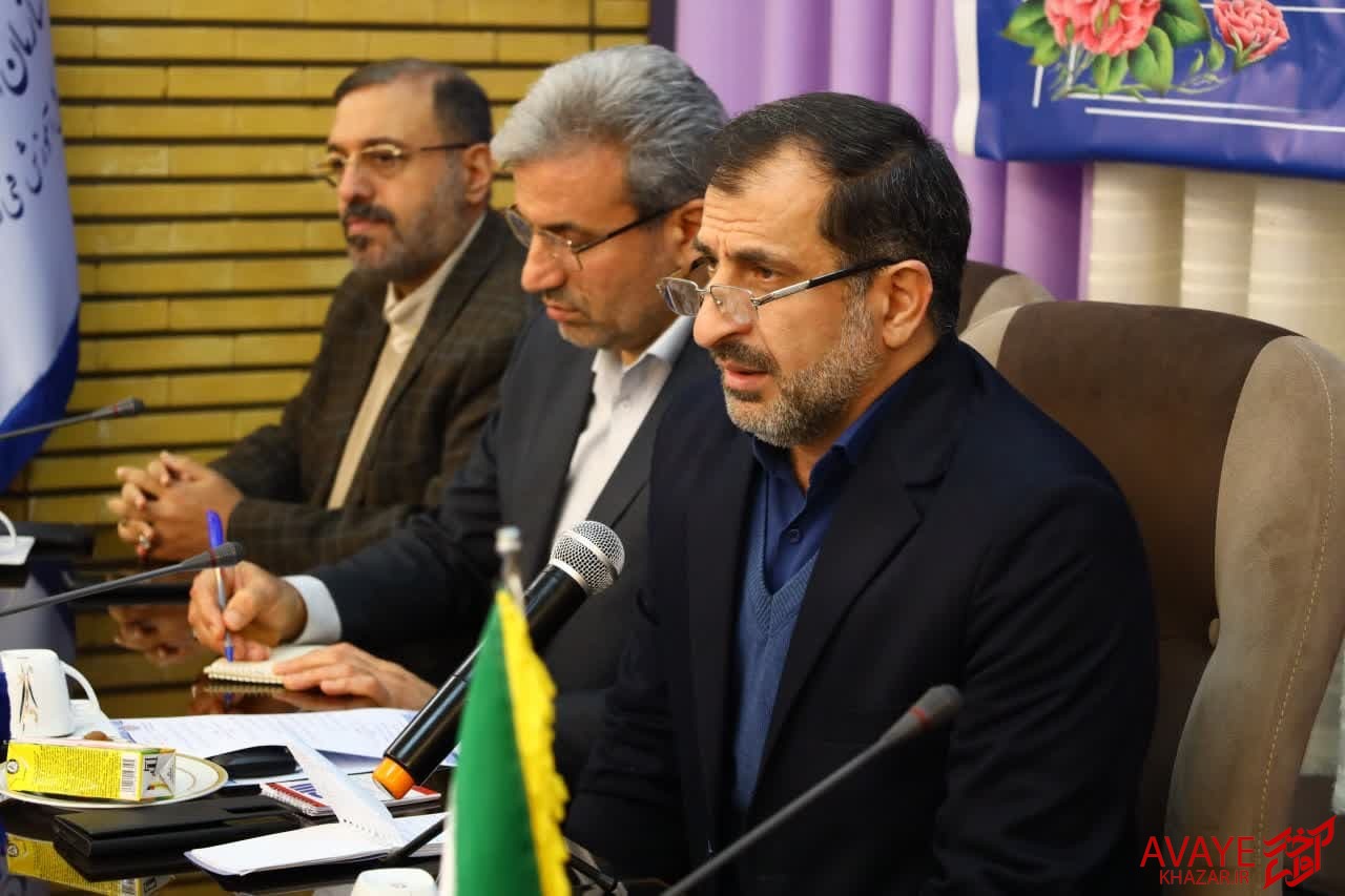 مراکز تولیدی نیازمند نیروهای «آچار به دست» هستند مراکز تولیدی نیازمند نیروهای «آچار به دست» هستند