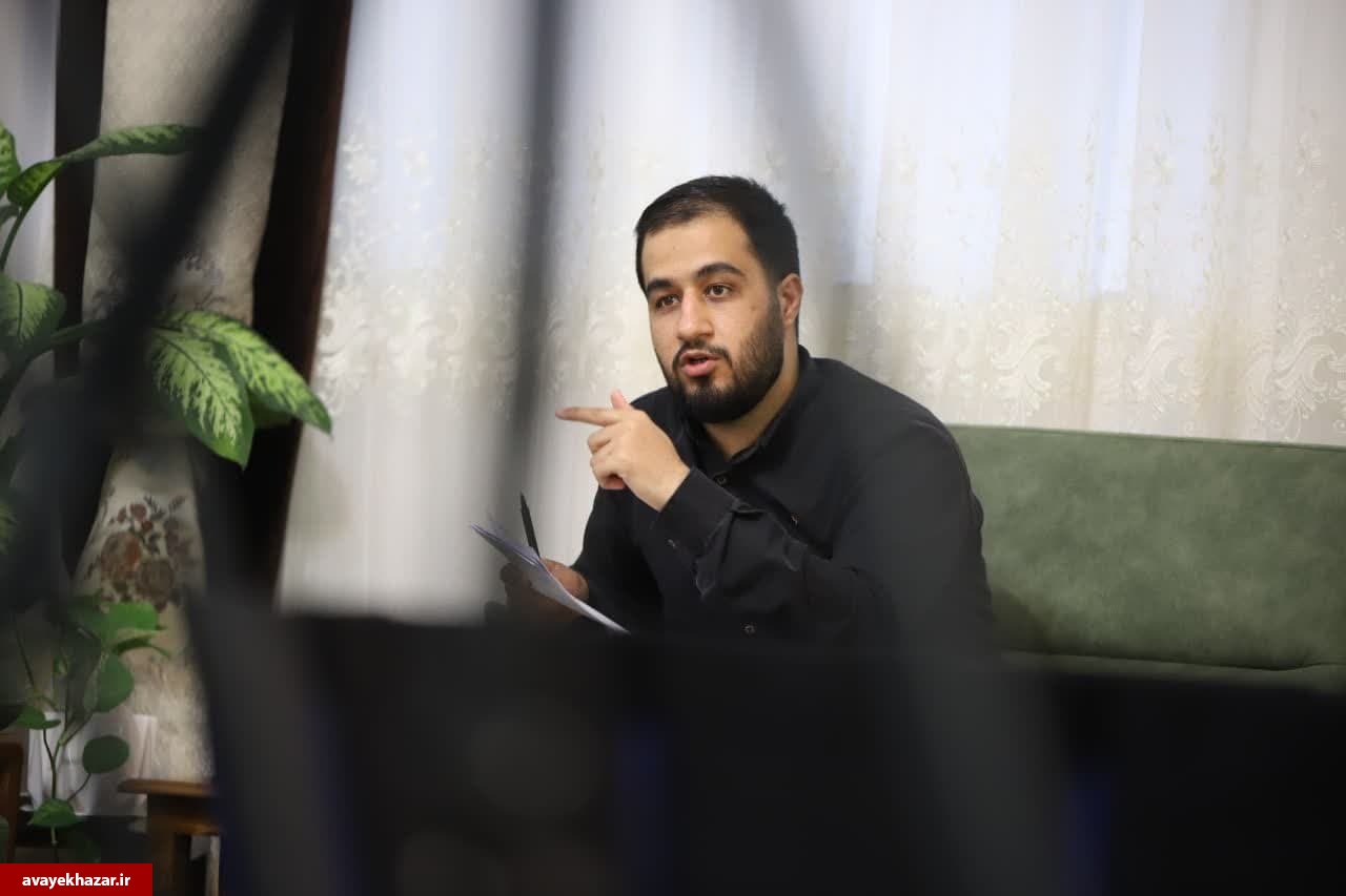 «حاج رحیم» با «آخرین مسافر» آمد! «حاج رحیم» با «آخرین مسافر» آمد!